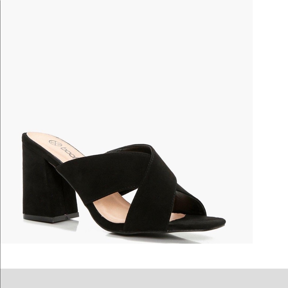 Cross Front mule